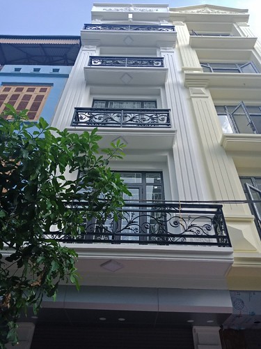 Gia công sắt mỹ thuật: Nghệ thuật biến kim loại thành tác phẩm Công nghệ hiện đại trong gia công sắt