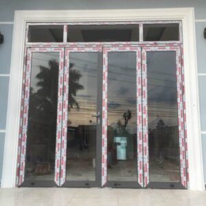 Cua nhom Xingfa he 55 7