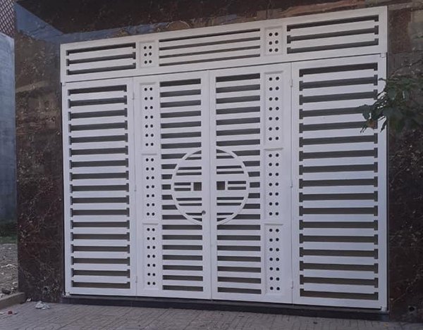 Mau cong sat 4 canh dep 20