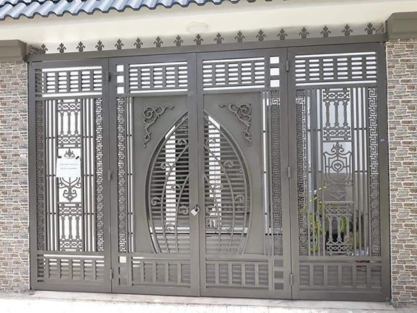 Mau cong sat 4 canh dep 32