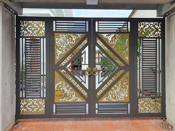 Mẫu cổng sắt mỹ thuật đẹp và hiện đại cho nhà phố Mẫu cổng sắt mỹ thuật đẹp và hiện đại cho nhà phố