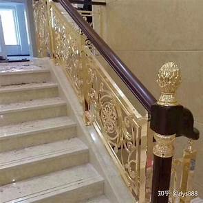 Mau lan can cau thang sat my thuat dep 16