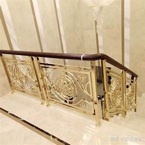 Mau lan can cau thang sat my thuat dep 46