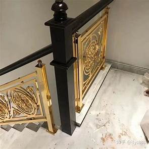 Mau lan can cau thang sat my thuat dep 47