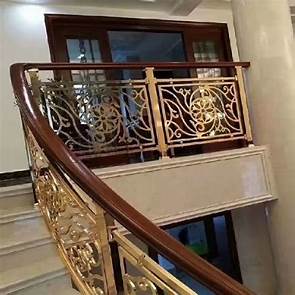 Mau lan can cau thang sat my thuat dep 49