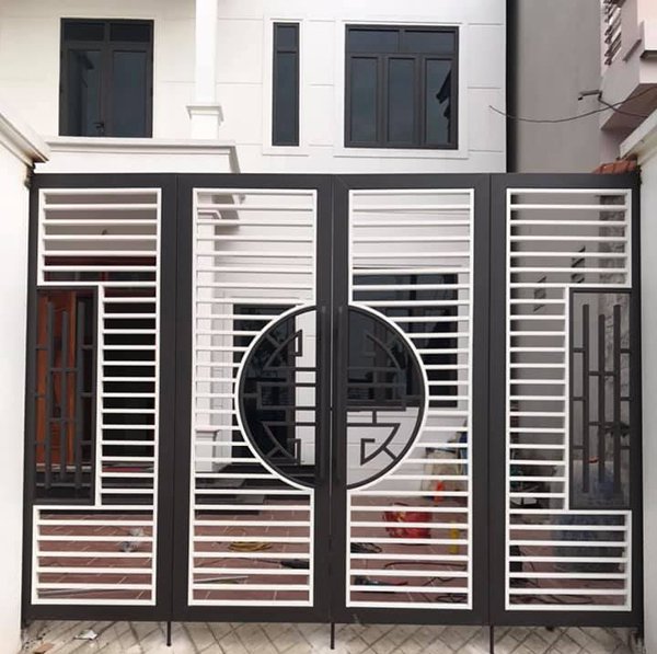Cổng sắt 4 cánh: Sự lựa chọn hoàn hảo cho không gian rộng Ưu điểm nổi bật của cổng sắt 4 cánh