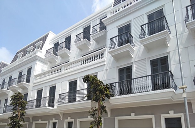 Ban công sắt mỹ thuật