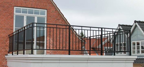 Ban công sắt mỹ thuật