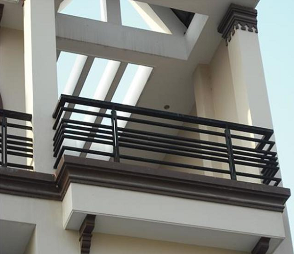 Ban công sắt mỹ thuật