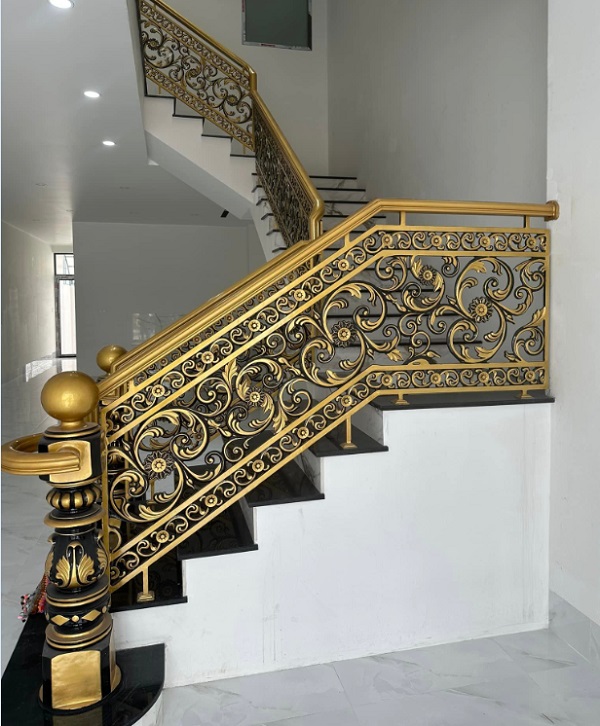 Cầu thang nhôm đúc