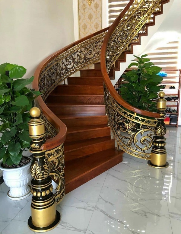 Cầu thang nhôm đúc