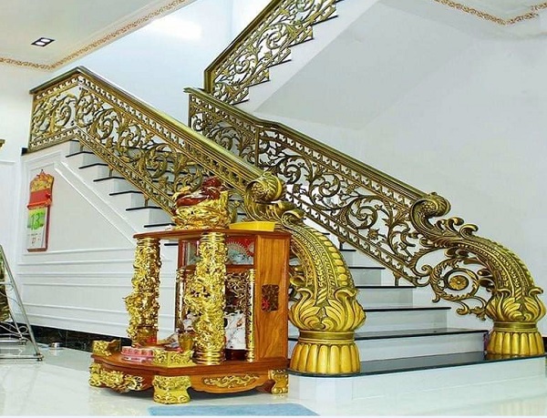 Cầu thang nhôm đúc