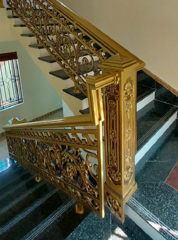 Cầu thang nhôm đúc