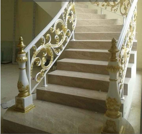 Cầu thang nhôm đúc