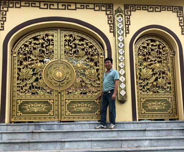 Cửa cổng nhôm đúc