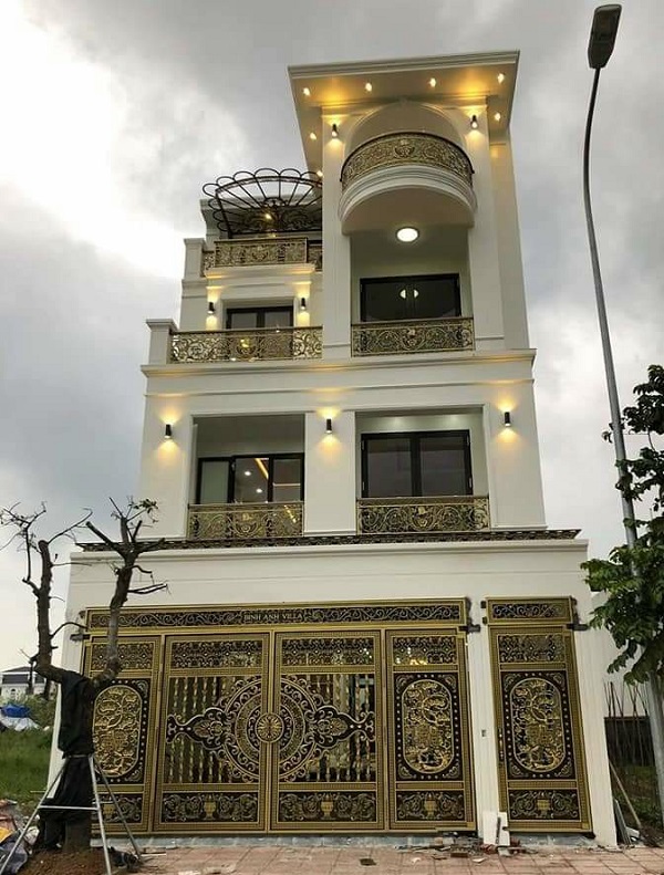 Cửa cổng nhôm đúc