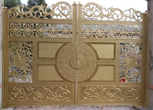 Cửa cổng nhôm đúc