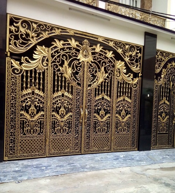 Cửa cổng nhôm đúc
