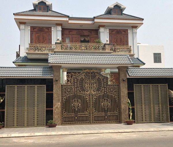 Cửa cổng nhôm đúc