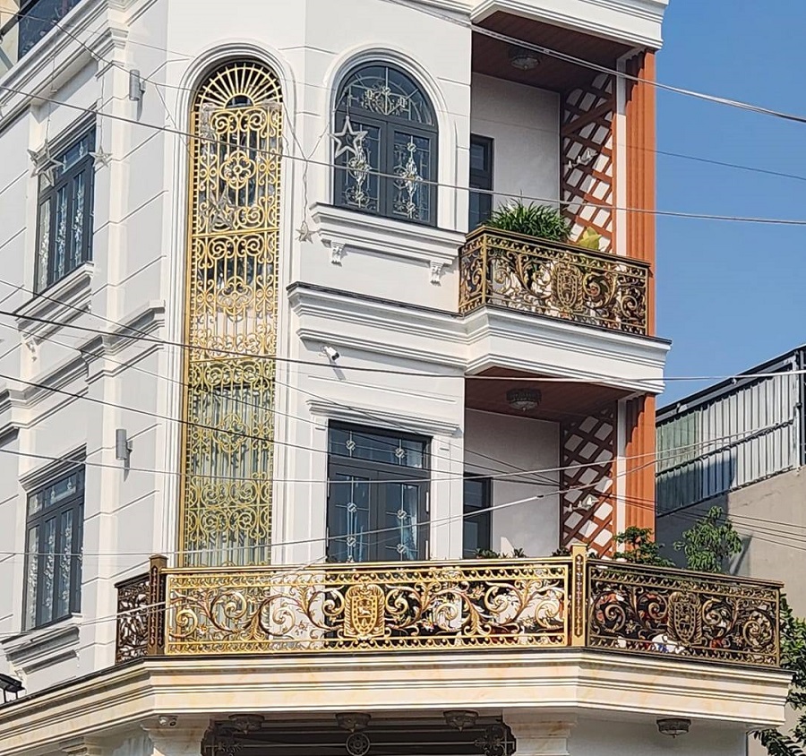 Cửa cổng nhôm đúc