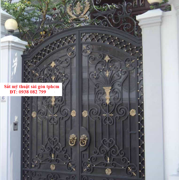 Cửa cổng sắt mỹ thuật