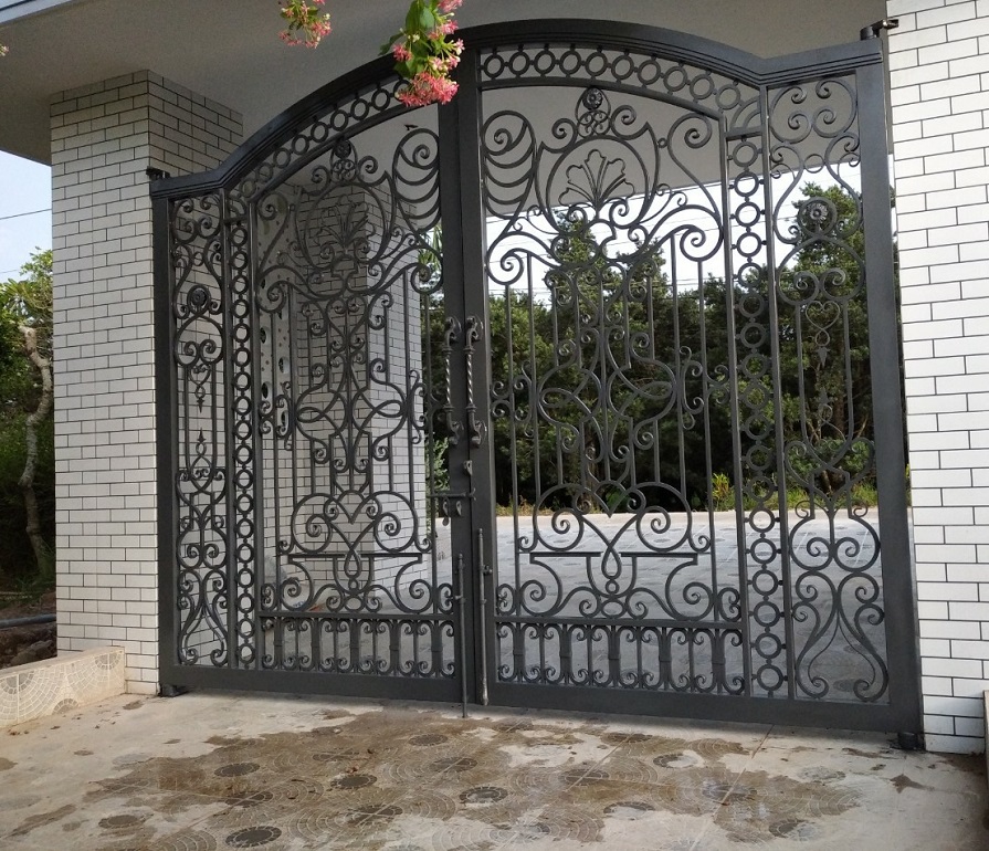 Cửa cổng sắt mỹ thuật