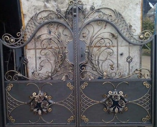 Cửa cổng sắt mỹ thuật