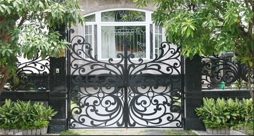 Cửa cổng sắt mỹ thuật