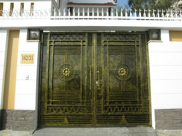 Cửa cổng sắt mỹ thuật