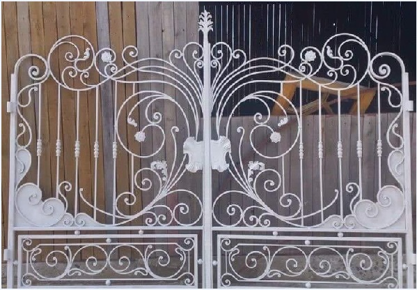 Cửa cổng sắt mỹ thuật