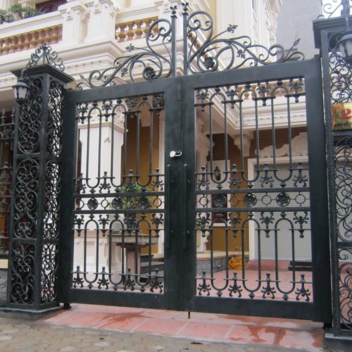 Cửa cổng sắt mỹ thuật