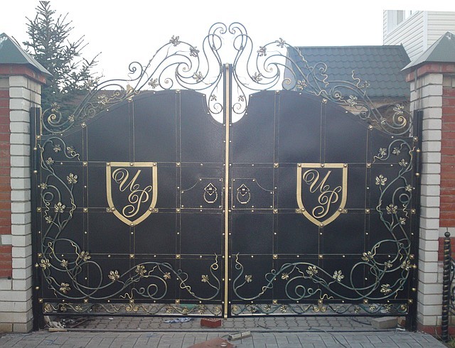 Cửa cổng sắt mỹ thuật