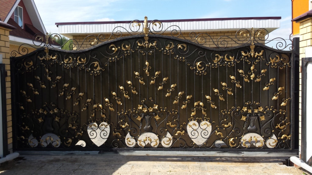 Cửa cổng sắt mỹ thuật
