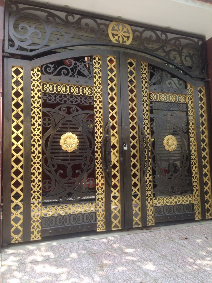 Cửa cổng sắt mỹ thuật