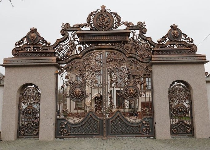 Cửa cổng sắt mỹ thuật