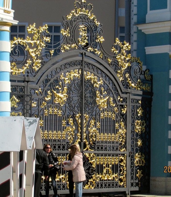 Cửa cổng sắt mỹ thuật