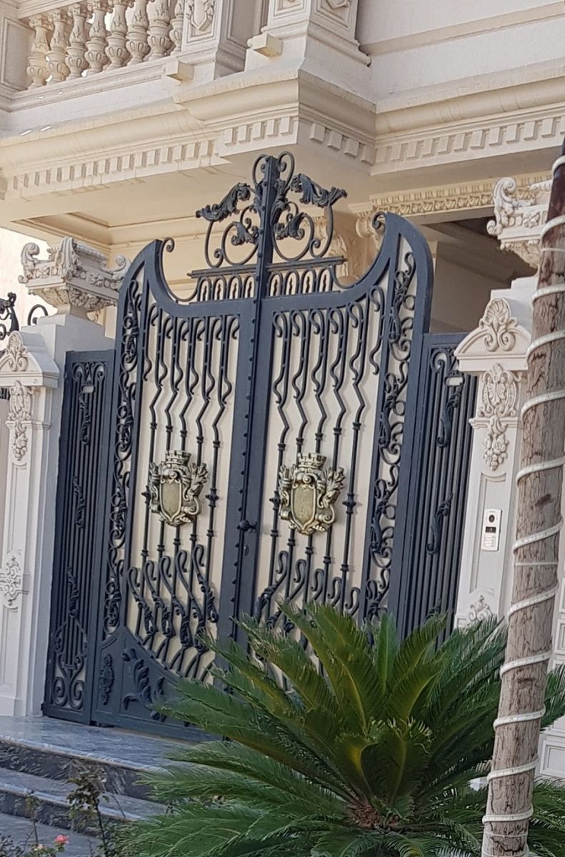 Cửa cổng sắt mỹ thuật