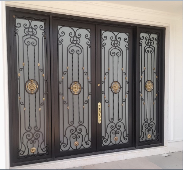 Cửa cổng sắt mỹ thuật