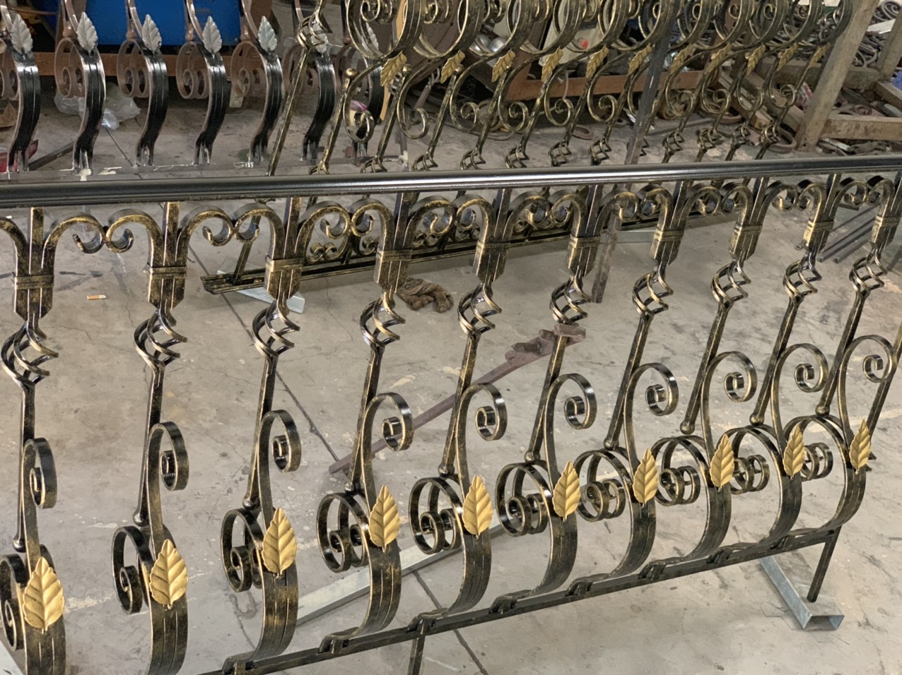 Cửa cổng sắt mỹ thuật