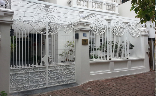 Cửa cổng sắt mỹ thuật