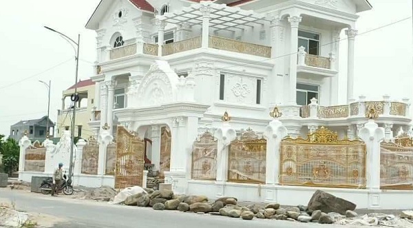 Hàng rào nhôm đúc