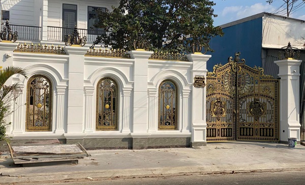 Hàng rào nhôm đúc