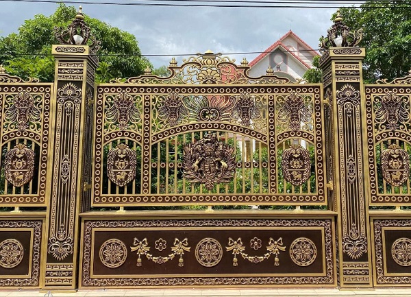 Hàng rào nhôm đúc