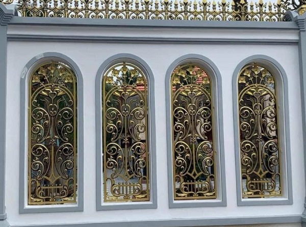 Hàng rào nhôm đúc