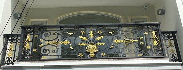 Lan can sắt mỹ thuật