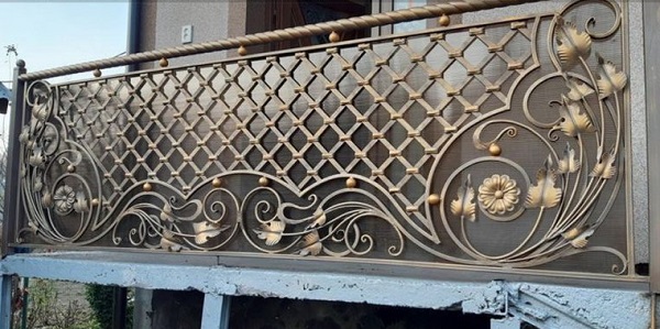 Lan can sắt mỹ thuật