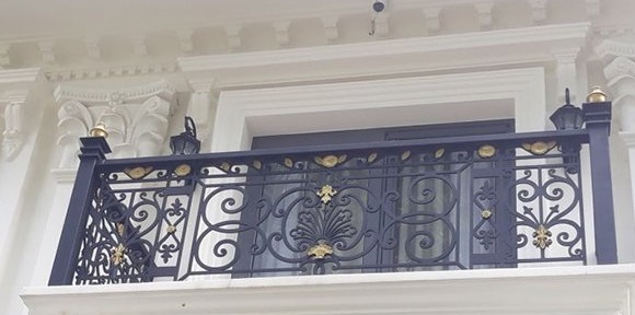 Lan can sắt mỹ thuật