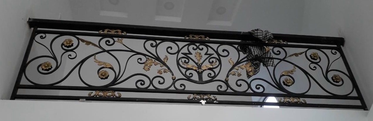 Lan can sắt mỹ thuật