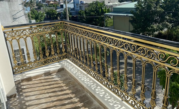 Mẫu lan can nhôm đúc đẹp