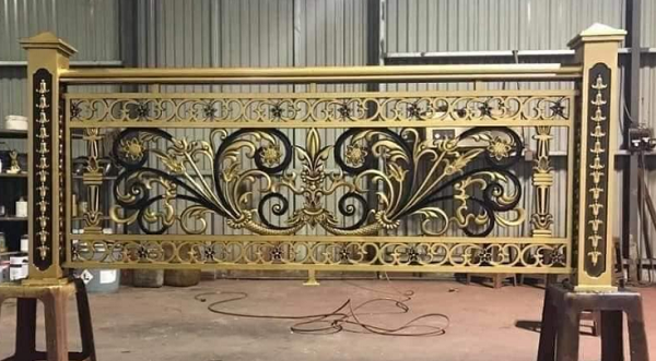 Mẫu lan can nhôm đúc đẹp